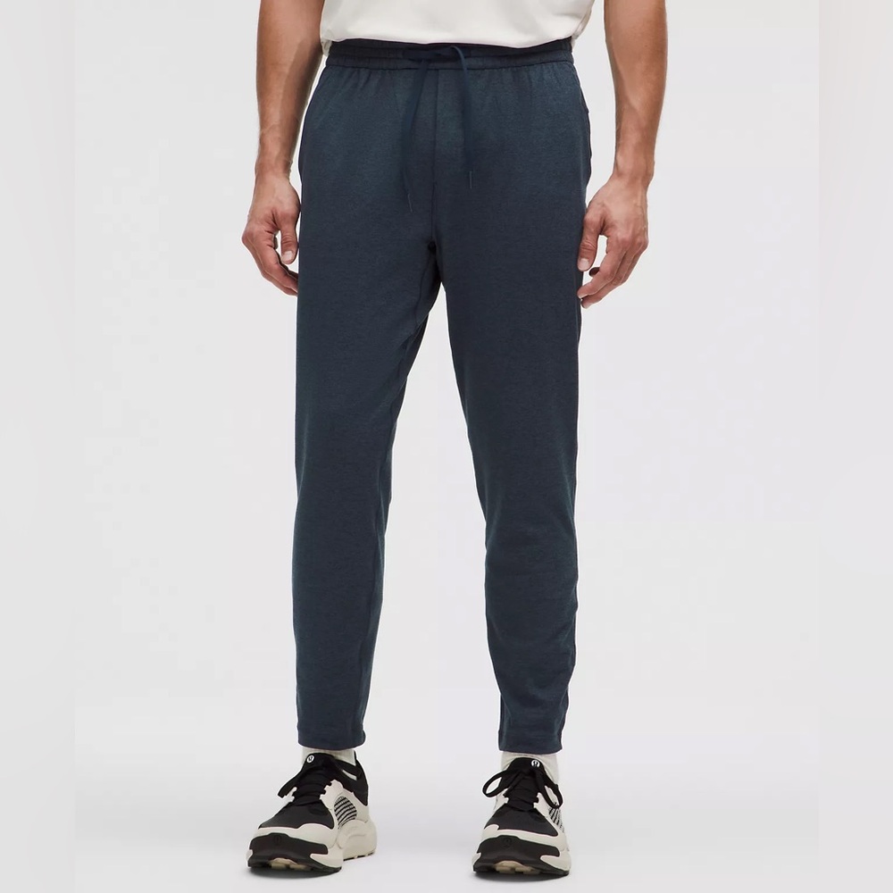 Lululemon Men’s Small Blue Sweatpants